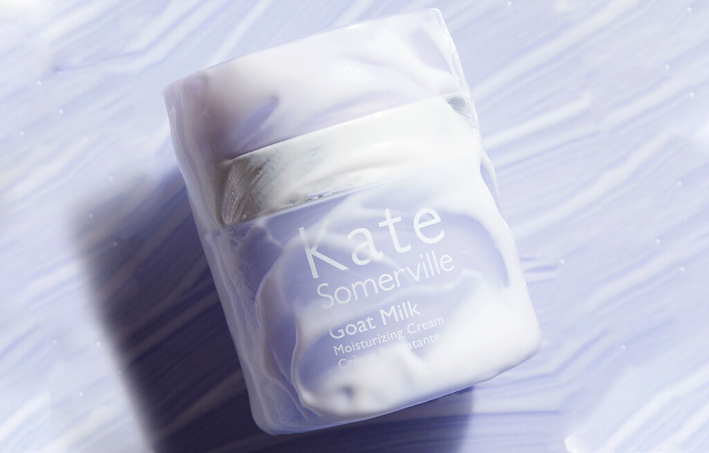 A Complete Skincare Regimen for Dry Skin